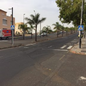 Ciudadanos denuncia las deficiencias de señalización vial en la avenida César Manrique en La Laguna