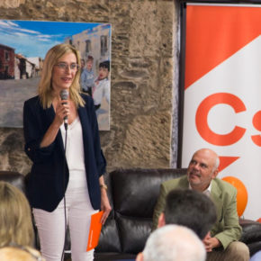 María Jesús Álvarez: “Ciudadanos va a dinamizar la economía de la Villa de Santa Brígida con un Plan de Impulso Económico”