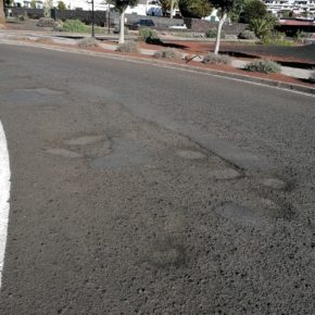 Ciudadanos urge al gobierno municipal de Yaiza a acondicionar las carreteras de Las Coloradas